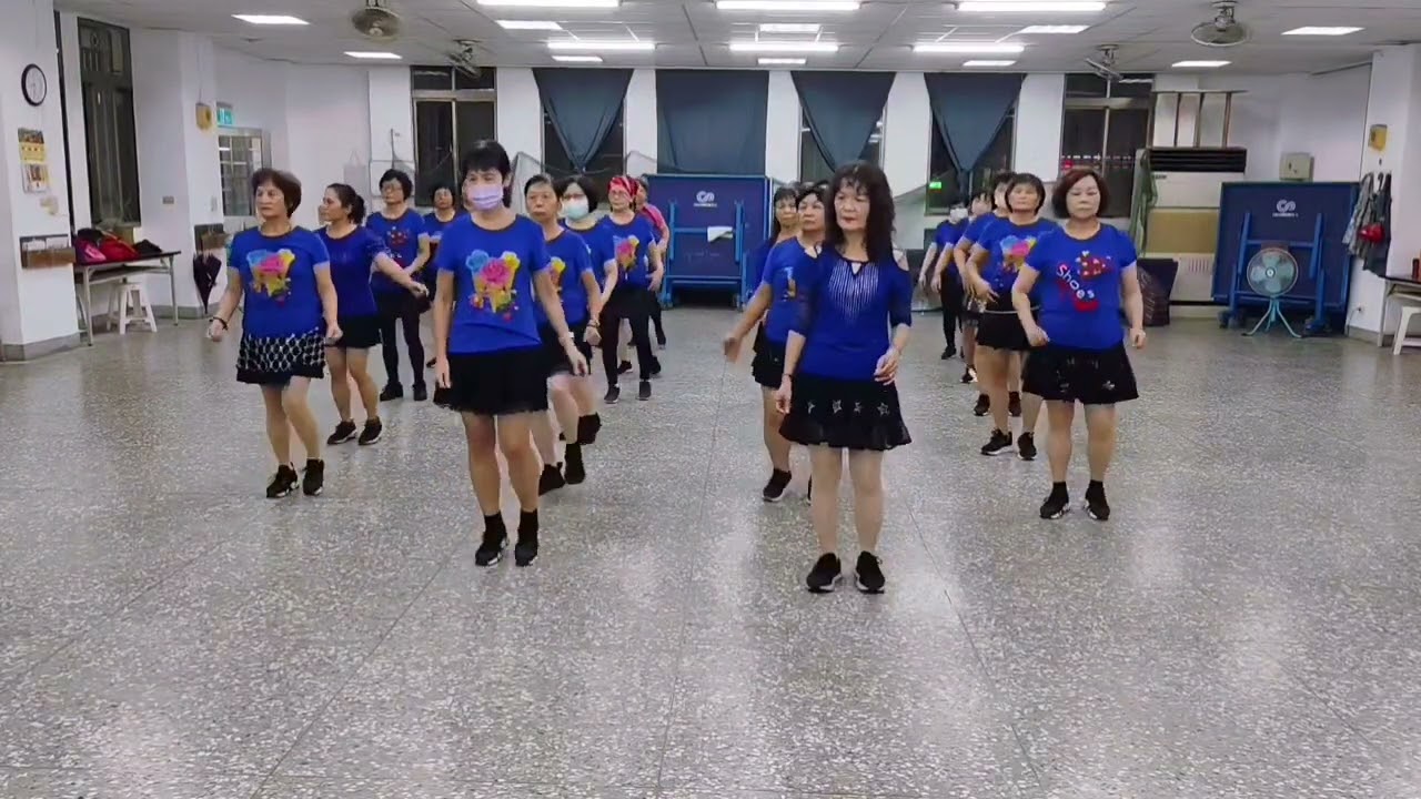 夢裡的你-魏阿美舞蹈團隊示範#單人創作舞蹈 #廣場舞 