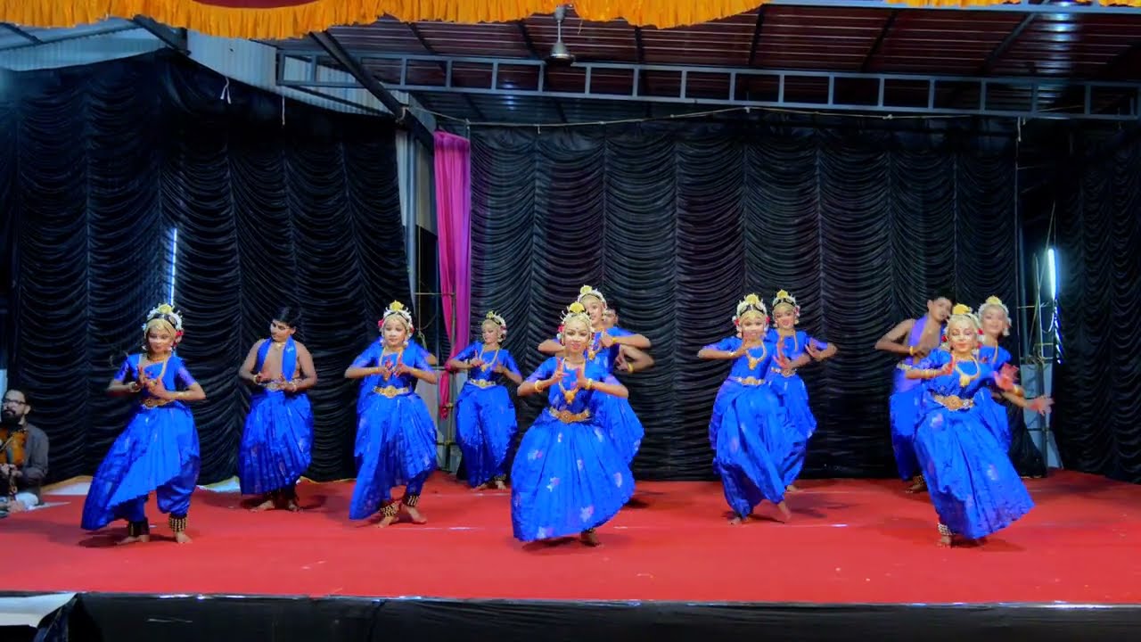 കുച്ചിപ്പുടി ഭൂമിവന്ദനം