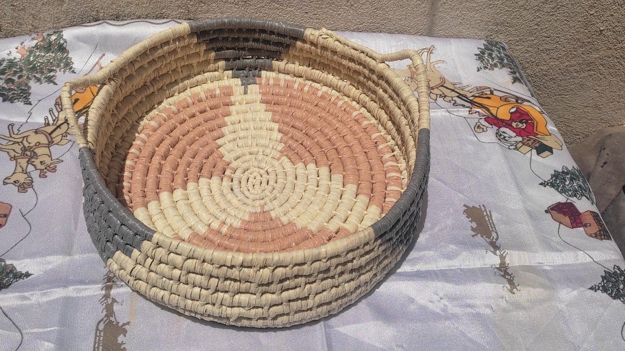 إعادة تدوير رائعة 😍 شوفو طريقة صنع الطبق (سلة الخبز) بخيوط الحصير