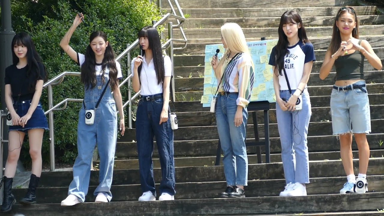 오마이걸(OH MY GIRL) Mini Fan Meeting