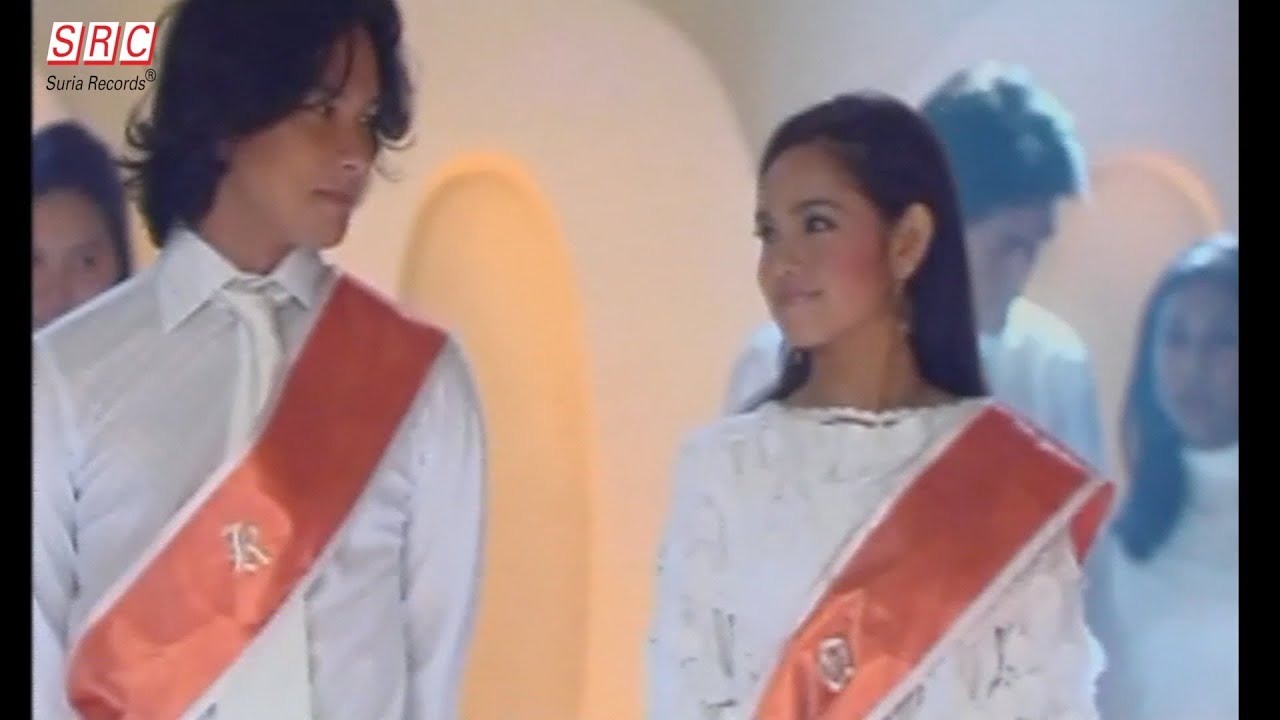 Siti Nurhaliza - Debaran Cinta (Official Music Video)