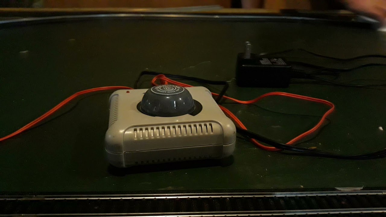 how to clean an ho scale bachman ez track