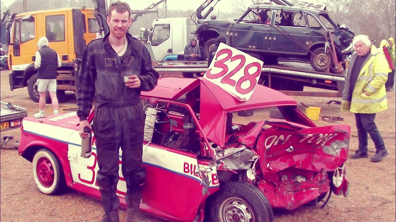 Bilge Brigade Mike races Austin 1100 - Aldershot Undercracker 2025