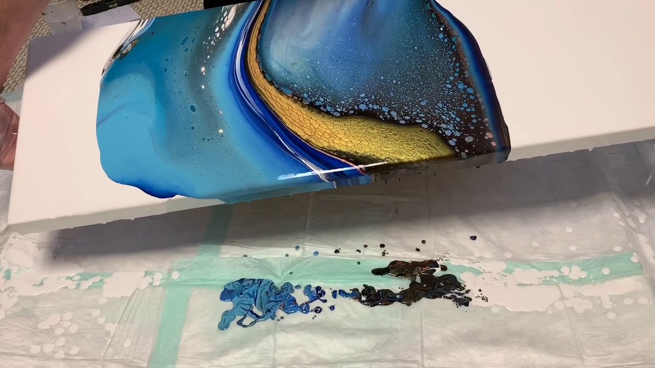 Large canvas flip cup sandwich pour!