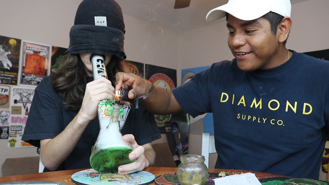 BLINDFOLDED BONG RIPS