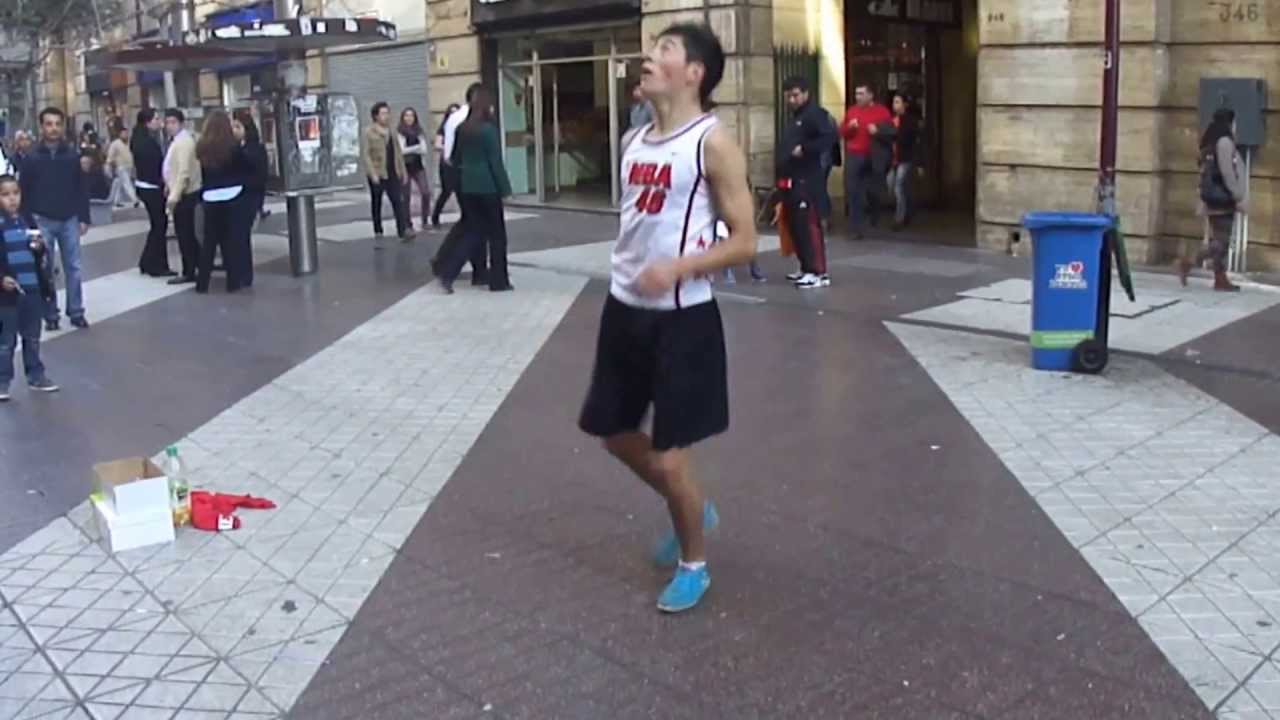 EL MEJOR MALABARISTA DE PELOTA