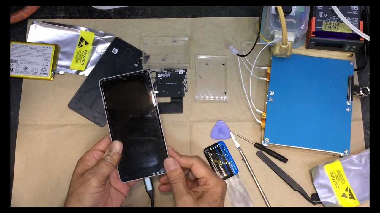 【DIY】Xperia Ace III (SOG08 / SO-53C) バッテリー交換修理！自作ヒーターで分解​理由