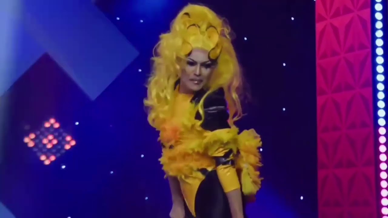Nane Sphera's Unaired Lip Sync to Pink Pony Club in Alien Invasion