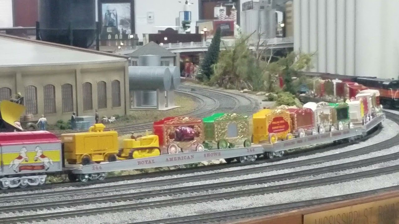 Longest Circus Train ever at the Twin City Model Railroad Museum.
