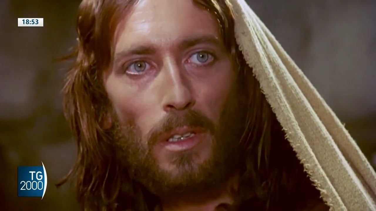 Cinema, Robert Powell l’attore che ha dato il volto a Gesù si racconta a Tv2000