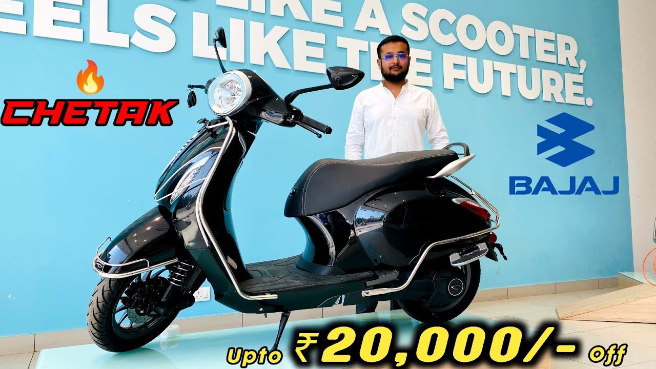 Best Electric Scooter Under 1.5 Lakh 😍 - New Bajaj Chetak Discount Offers, Features & Riding Review🔥