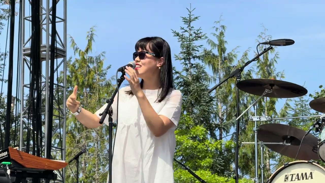 Bear 🐻 Day - Chinese American Bear Live at Remlinger Farms in Carnation, Washington 8/9/2025
