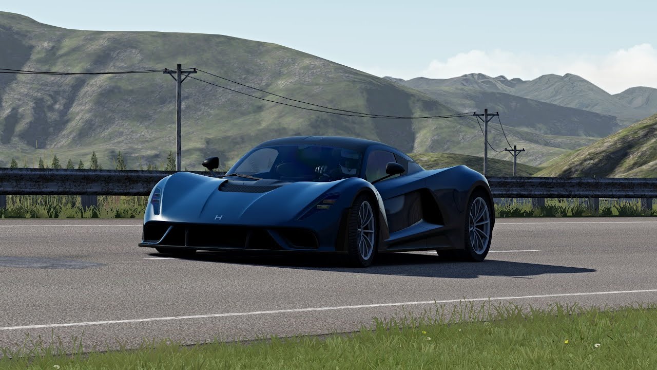 Hennessey Venom F5 Vs Bugatti Chiron Supersport 300+  At Highland Long
