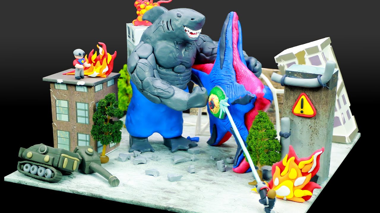 Making STARRO vs KING SHARK in real life - The Suicide Squad | Tiny CLay