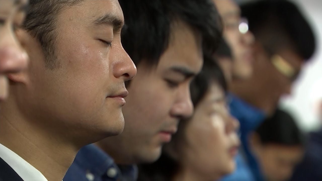 Why China's growing number of Christians fear Xi Jinping's tightening grip on power | ITV News
