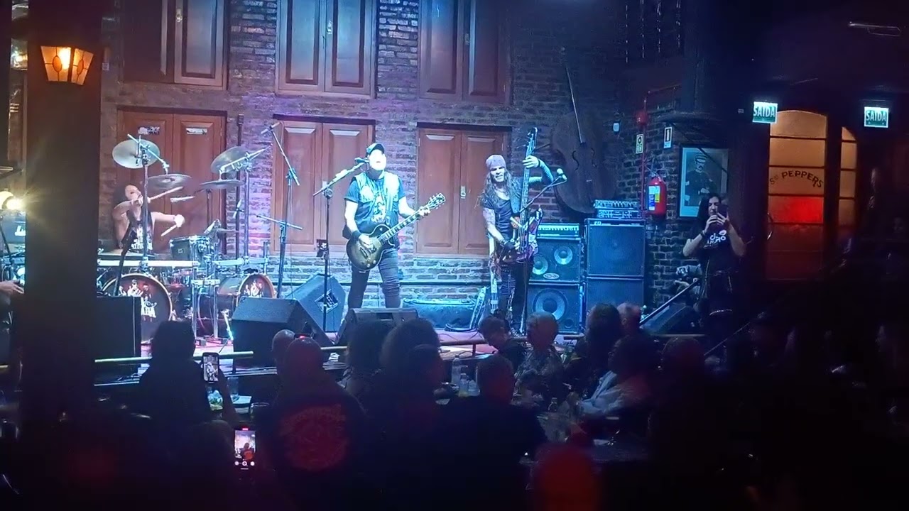 Rosa Tattooada - Tardes de Outono (ao vivo) - Sgt. Pepper's