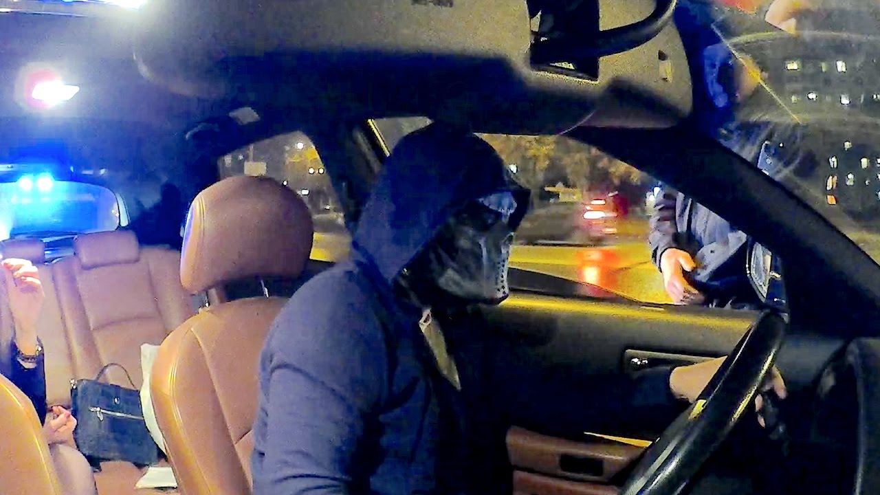 ПравоQator в маске поимел Полицию