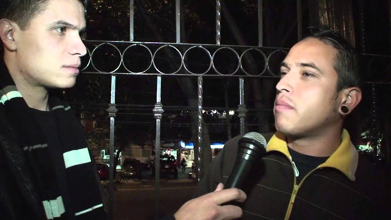 Entrevista con Cesar Ayhllón El Chocks conductor del programa a Pie Andamos canal 11