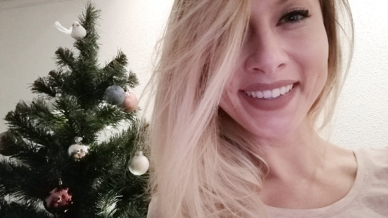 Zdobím vianočný stromček | Lenka