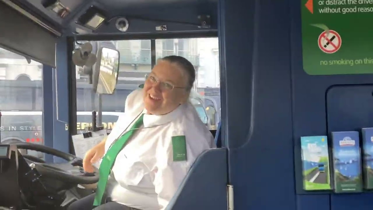 Southern Vectis (VDL 744) arriving at Ryde Travel Interchange (16/09/2023)