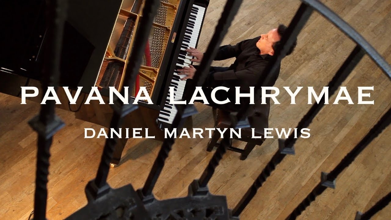 DOWLAND/BYRD   Pavana  Lachrymae   Daniel Martyn Lewis, piano