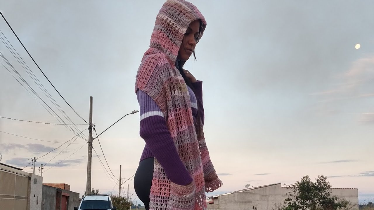 Cachecol com bolso e capuz