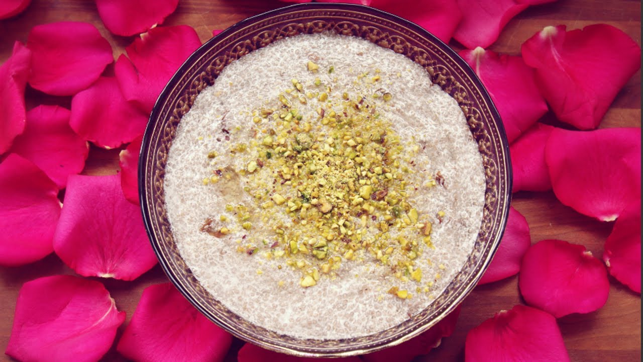 DIY: ROSEWATER + CARDAMOM CHIA SEED PUDDING RECIPE!