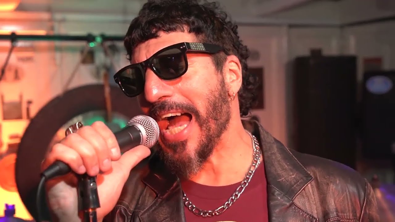 Sábado (Acariciando lo áspero - Divididos) ( x Rock con Códigos)
