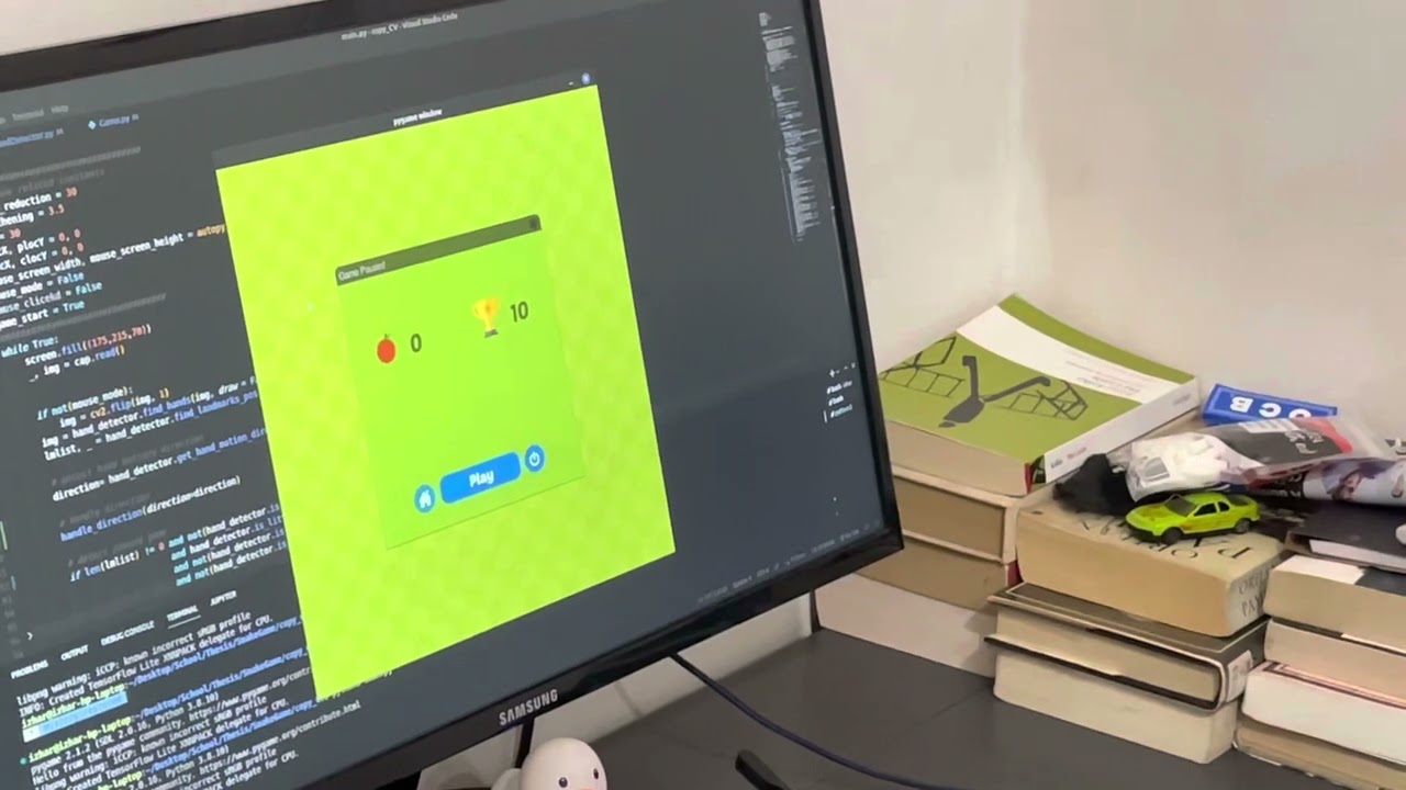 Snake Game with OpenCV and MediaPipe Hand Solutions