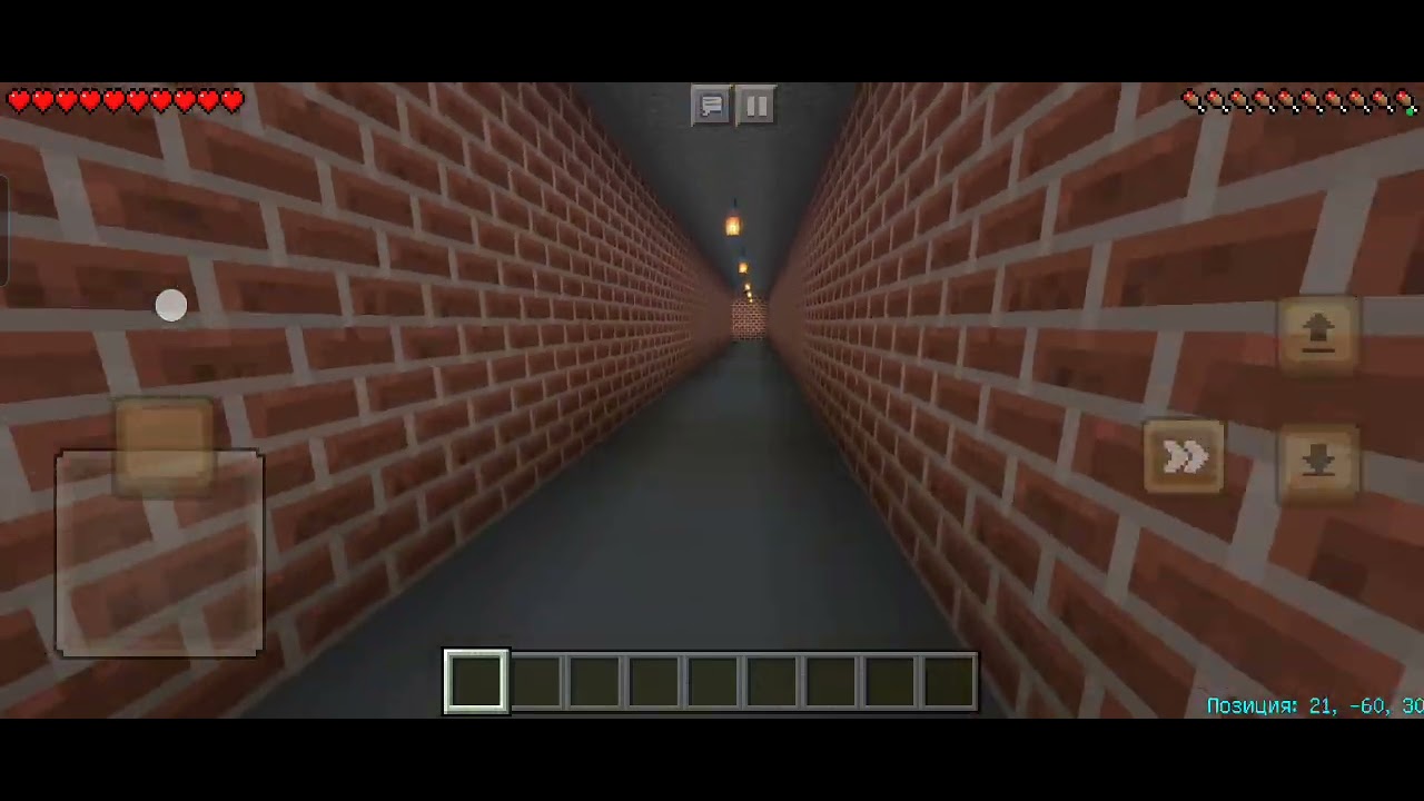 Кирпичный холл: Блогеры на стене. 