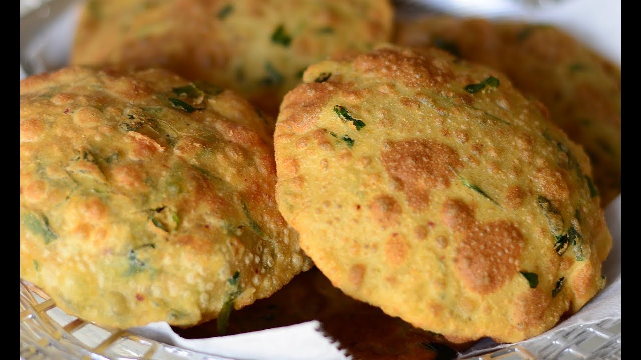 करारी मैथी की पूरी बनाने का सही तरीका सीखिए | Methi Ki Puri in Hindi @ Aapki Rasoi