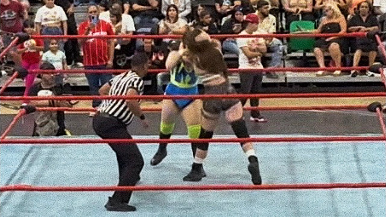 Nathalya Perez -vs- Serena Sanchez | IWF 