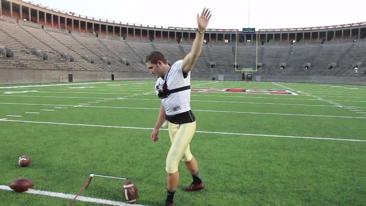 Crimson Football Skills: Field Goal Kicking