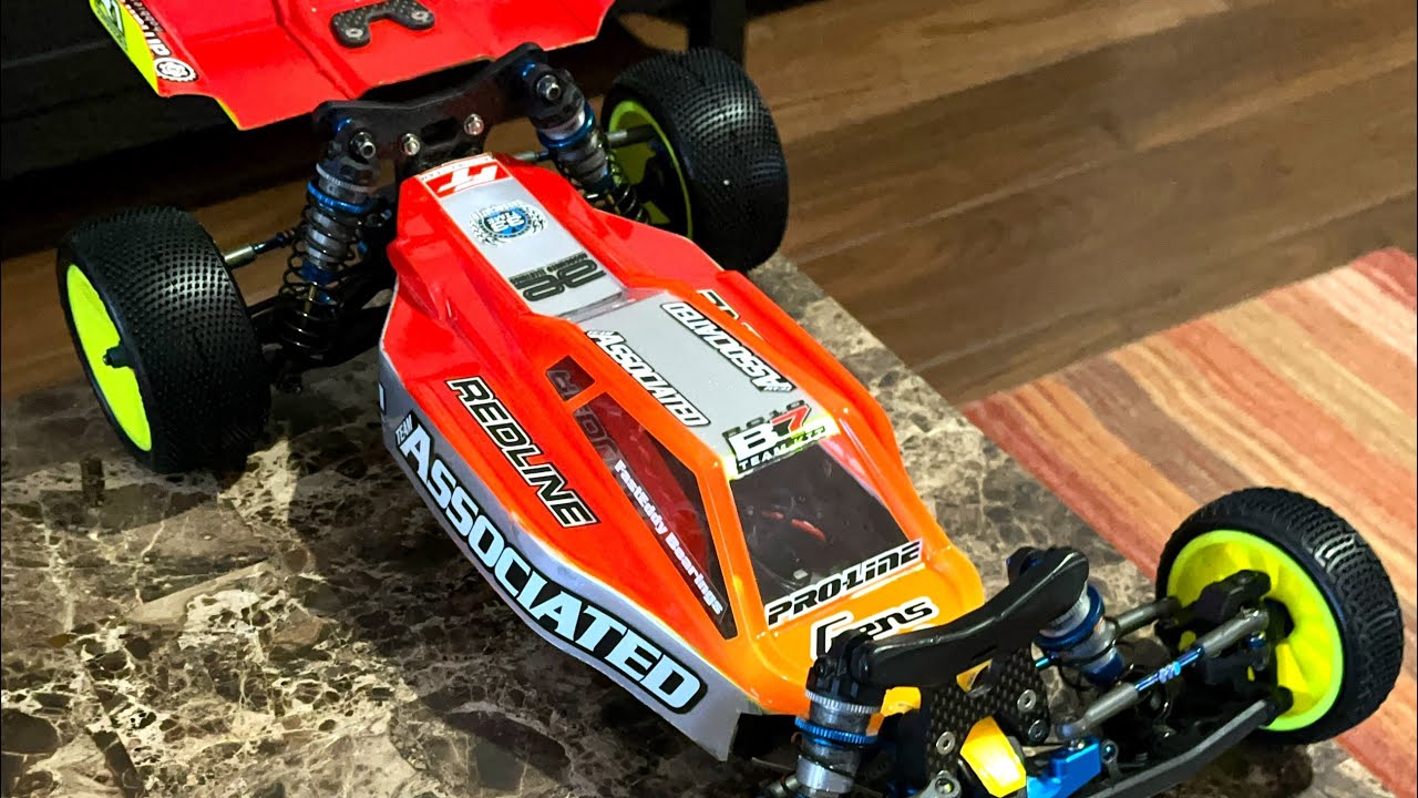 Practicing with my RC10-B7 at #raceplacerc - Hang on for the Ride #rcracing #teamassociated #rccars 