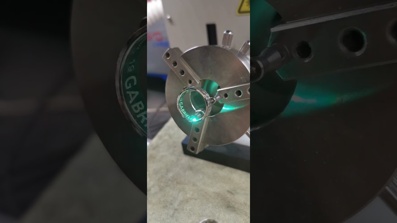 Incisione laser anello a fascia