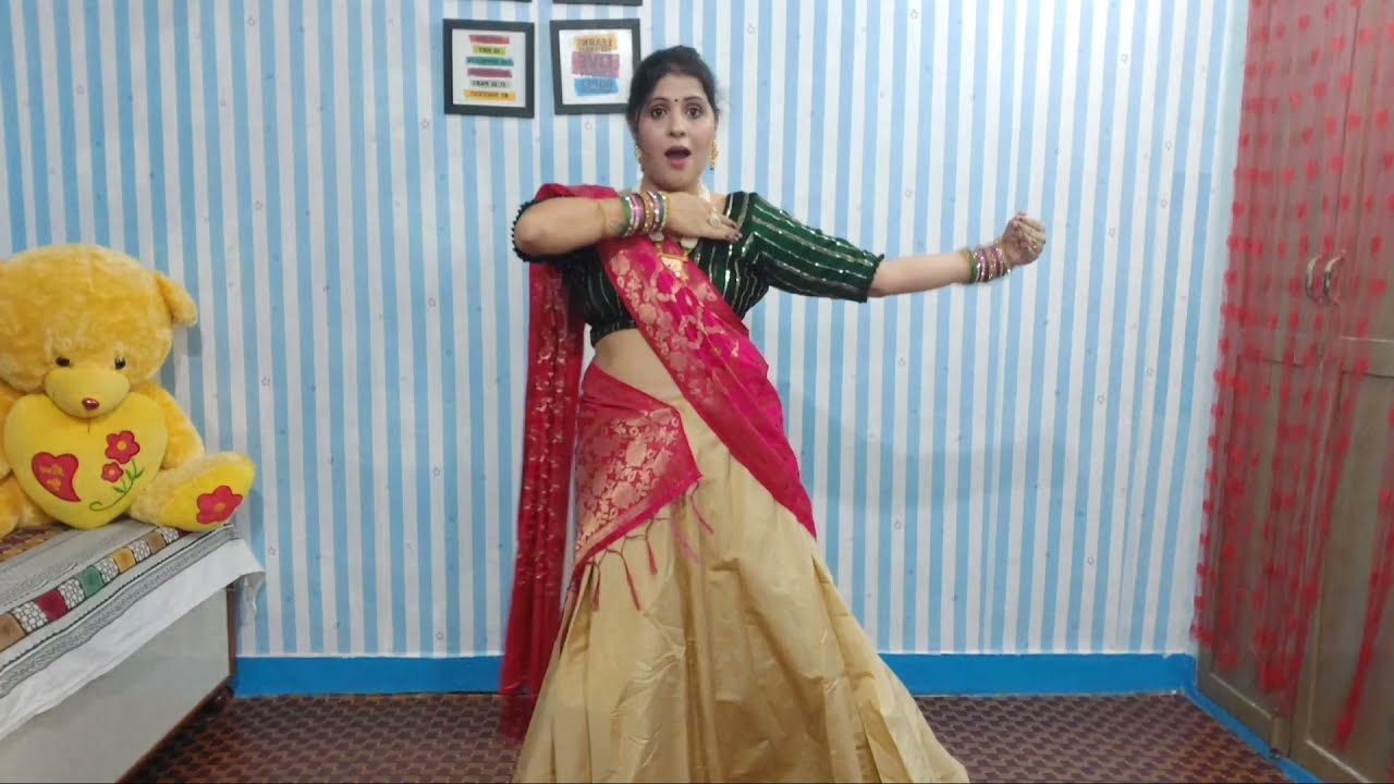 Muje Naulakha Maga De Re || Shrabi || jayaprada || Easy steps choreography || Dance with Poonam