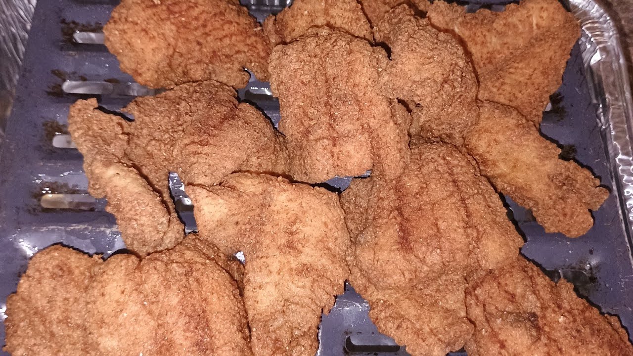 БОЛЬШЕРОТЫЙ ОКУНЬ (Поймай, почисти и приготовь) 😋 
