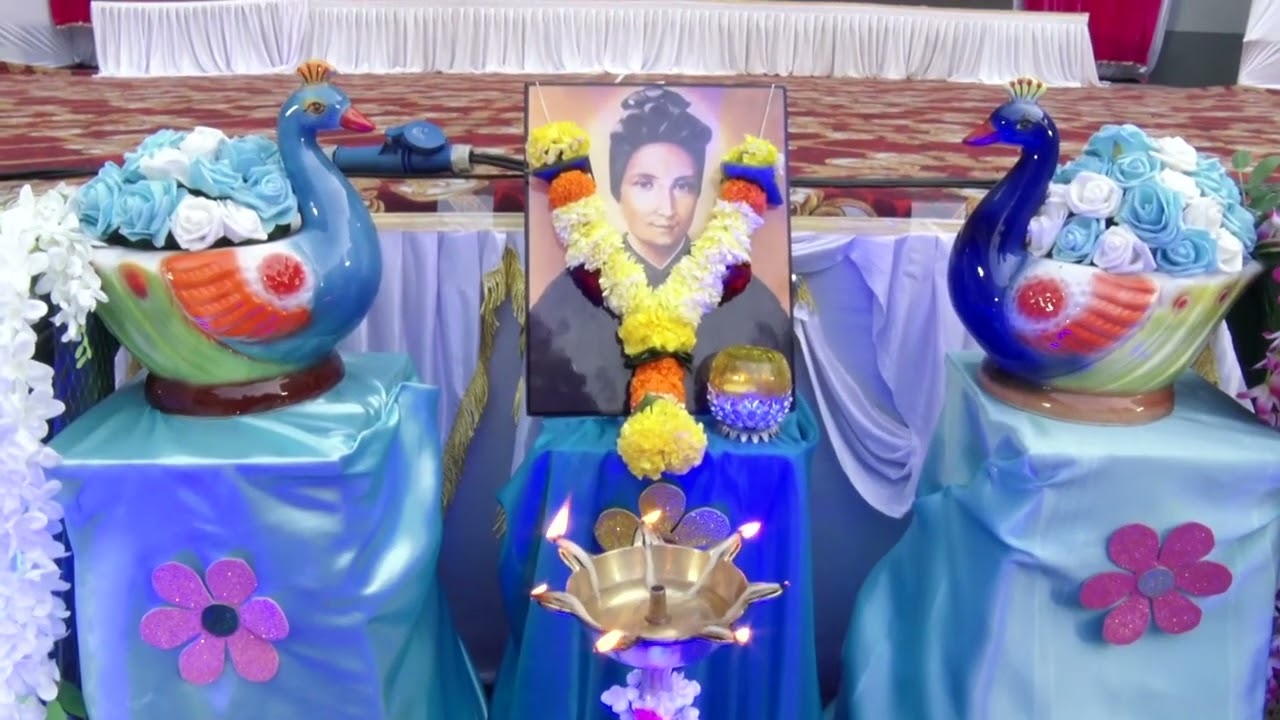 Canossa High School, Mahim (ANNUAL DAY)