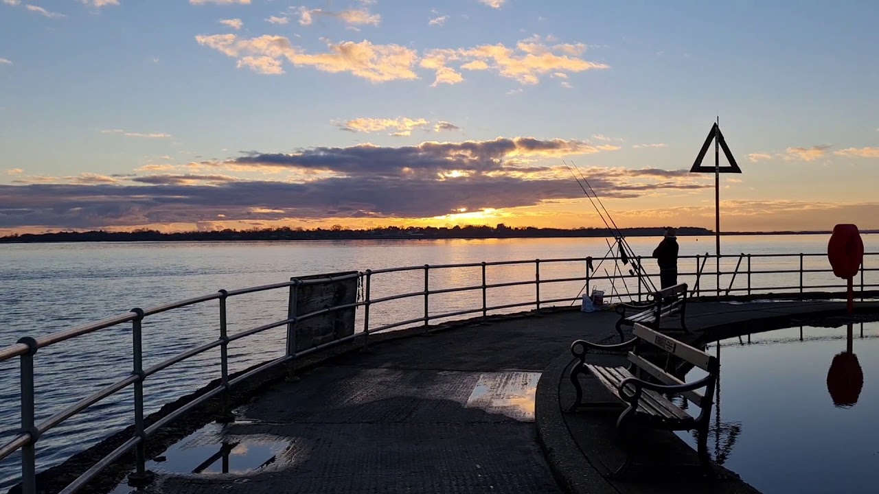 VISIT TO: Brightlingsea Beach & Harbour, Bateman's Tower, Boating Lake, Natural Nature Reserve