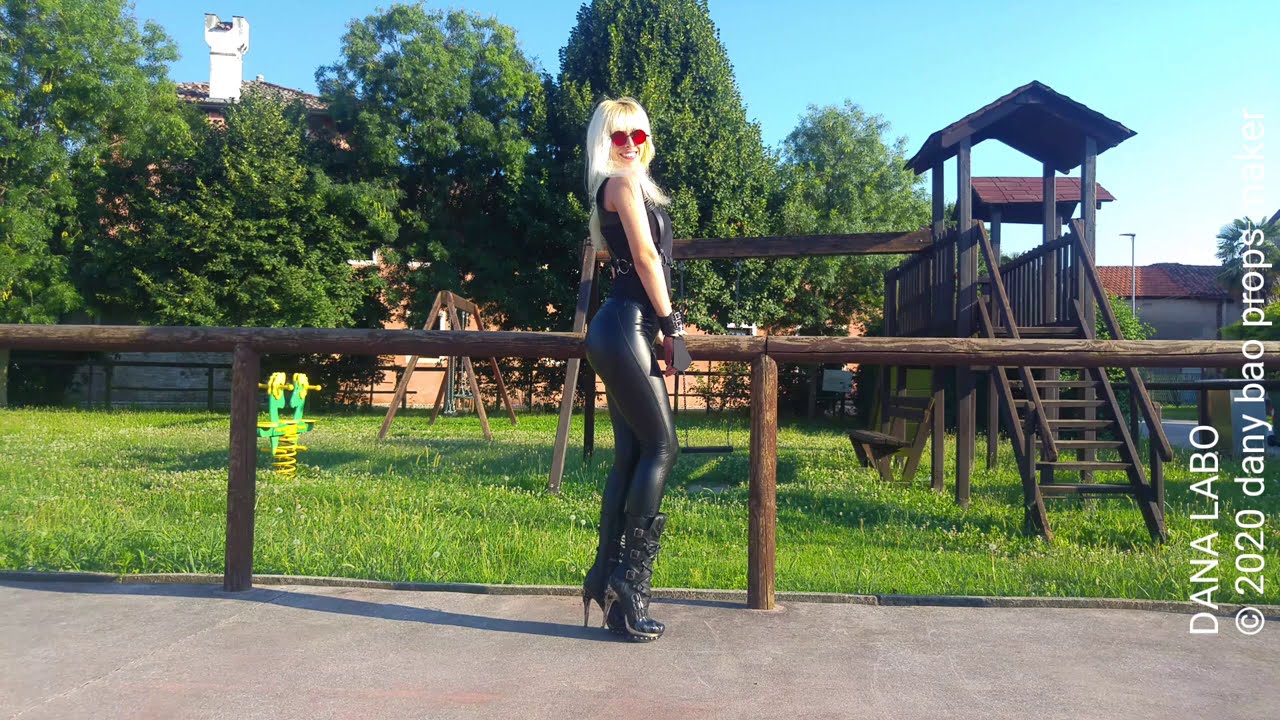DANA LABO - summer fashion for girls, New Rock boots, tight-fitting leather leggings and straps