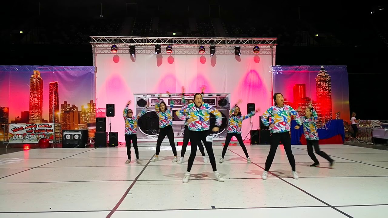 PLESNI STUDIO D'N'F - Juniori B hip hop mala grupa Split 2018