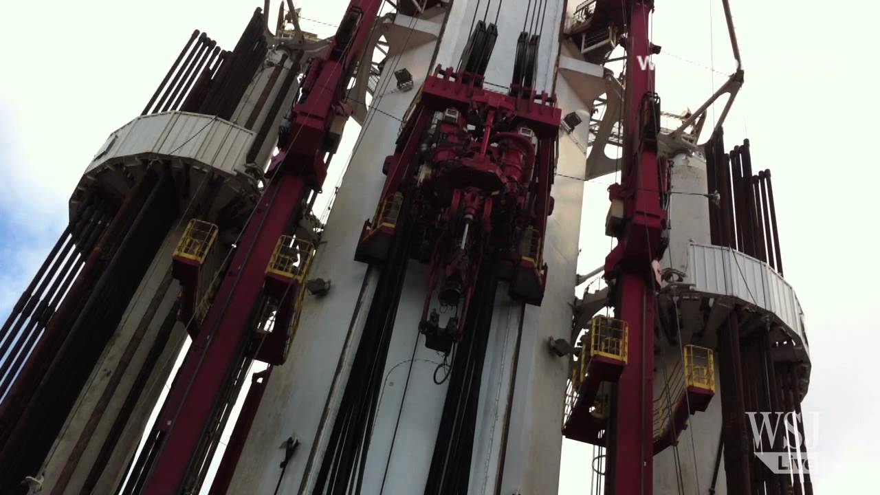 New Oil Rigs Enable Ultra-Deepwater Drilling