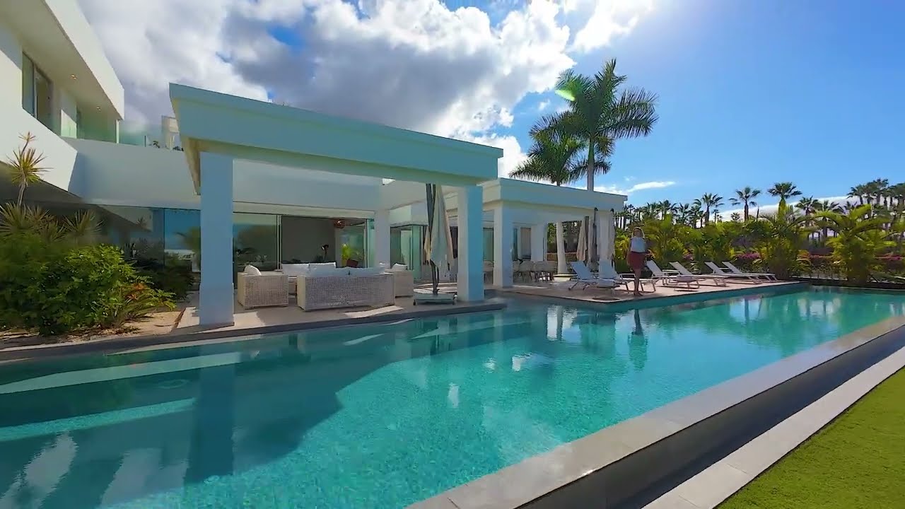 W-04743B: Contemporary Masterpiece by Leonardo Omar in Abama Resort