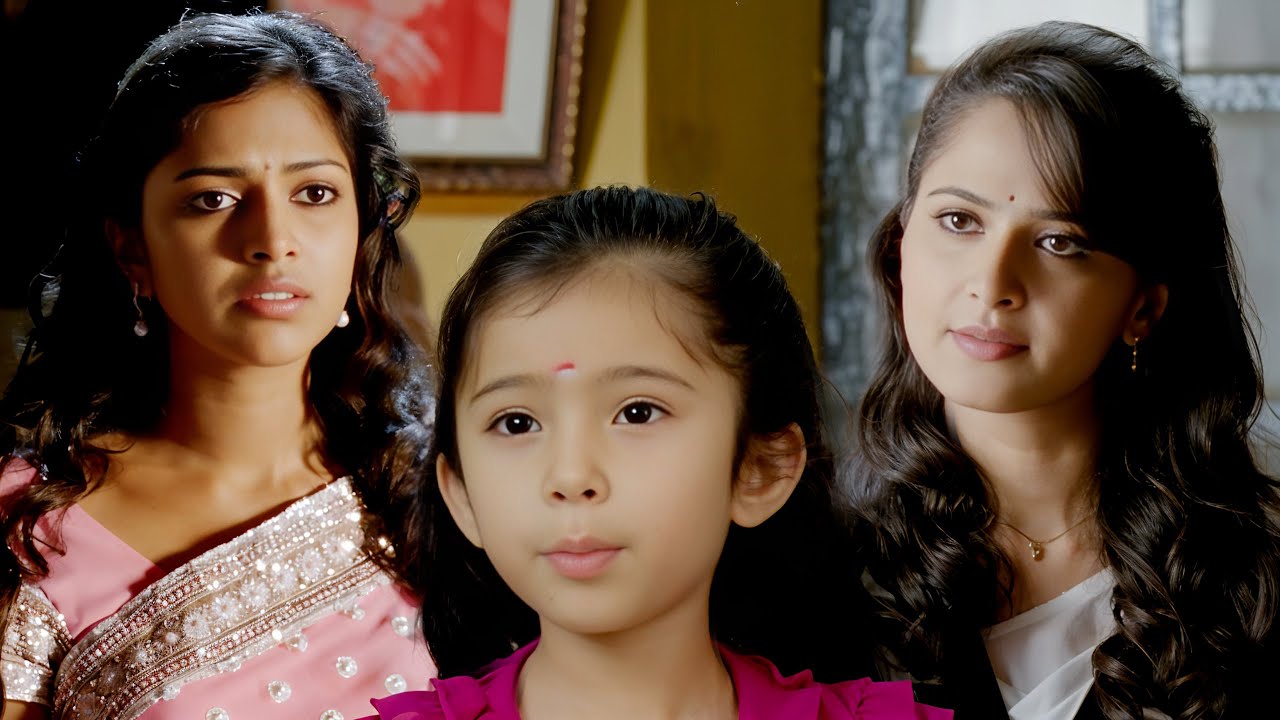 ഈ കുഞ്ഞിനെ ഇനി ഇവന് കൊടുക്കാൻ പറ്റില്ല   ഇവളെ ഇനി ഞങ്ങൾ നോക്കിക്കൊള്ളാം | Deiva Thirumagal | vikram