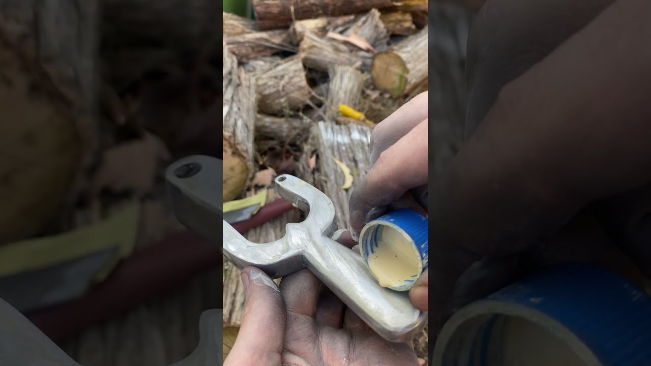 Casting Aluminum Slingshot Out of Scrap #shorts