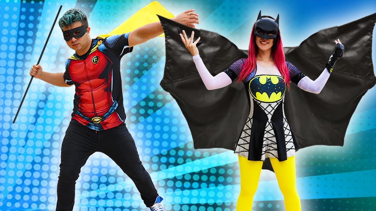 MALOUCOS FINGE BRINCAR de SUPER-HERÓI  E SALVA AMIGO DE UM RAIO - Pretend Play Super Hero