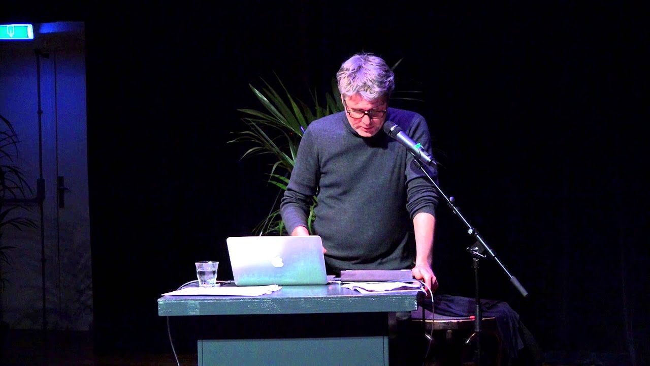 Intro to political theatre by Florian Malzacher & Walkthrough the Brechtian practice of Chto Delat
