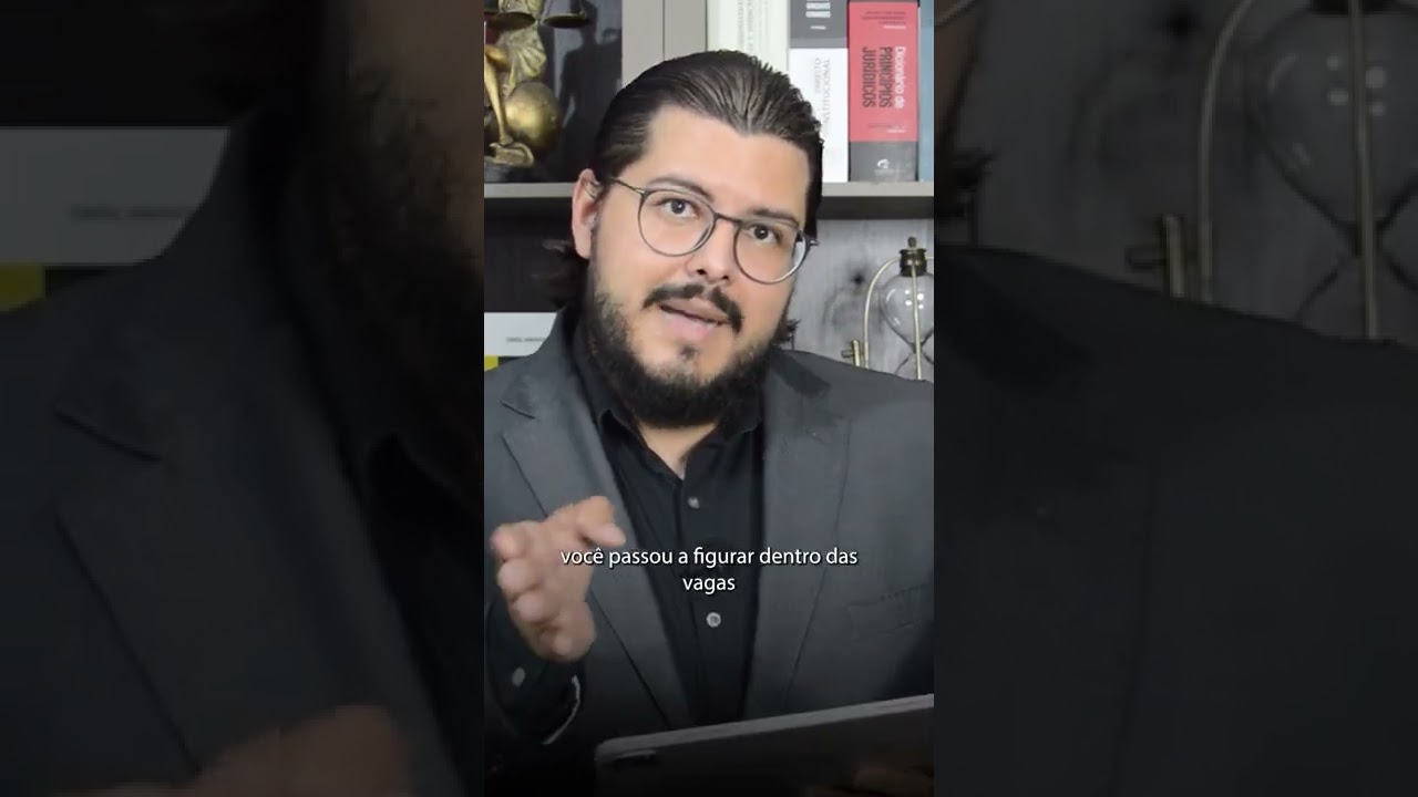 Passei no concurso, mas fora do n&uacute;mero de vagas  Possuo algum direito?