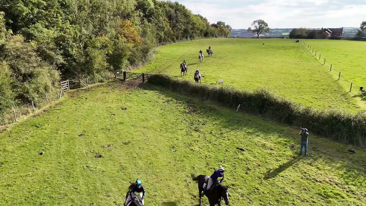The Cottesmore Foxhunter Race 2024 (not the Quorn Foxhunter)
