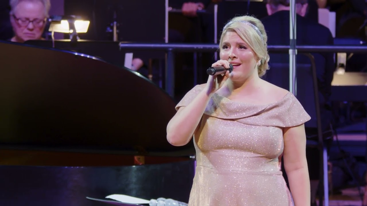 Ave Maria (Live at the Meyerson) | Lauren Moore